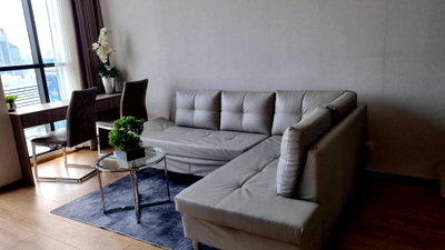 Condos for rent : For rent  Noble Ploenchit  2bed 1bath Fully furnished  size 70sqm. high floor 30+ private lift