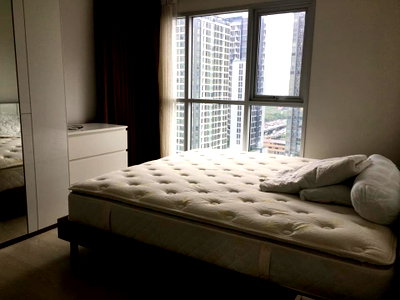 Condos for sale : P-149568 Stunning City View! Aspire Rama 9 near MRT | Line Id @easythaihome | +66(0)85-592-2897
