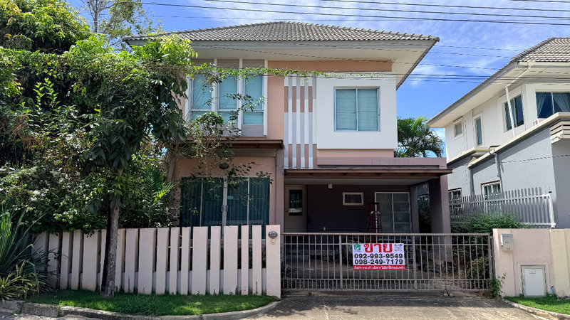 ขายบ้านเดี่ยว : บ้านเดี่ยว 2 ชั้น 3 ห้องนอน ขายถูกให้ไปรีโนเวทเอง หมู่บ้านวิลล่า โนว่า เทพารักษ์ ถ.บางพลี-ตำหรุ สมุทรปราการ (Gant-335)