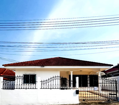 เช่าบ้านเดี่ยว พิพิธภัณฑ์ยางพารา  : Single house 3BR for rent in Khao Noi, East Pattaya (Pet-friendly)