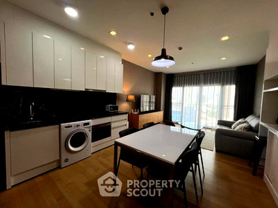 คอนโดให้เช่า : คอนโด 2-ห้องนอน ที่ โนเบิล รีวิล เอกมัย ใกล้ BTS เอกมัย (ID 556314)