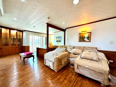 Condos for rent : Fifty Fifth Tower | Very Spacious 3 Bedroom Condo For Rent - BR61116CD