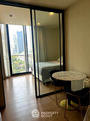 Condos for rent : 1-BR 27 Sqm Condo Noble Around Sukhumvit 33 Near BTS Phrom Phong (ID 2679738)