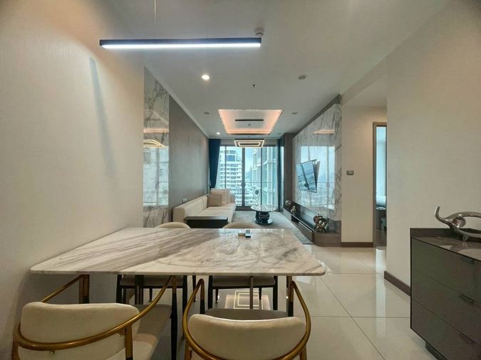 Renting Supalai oriental skv 39 2bed fully fur