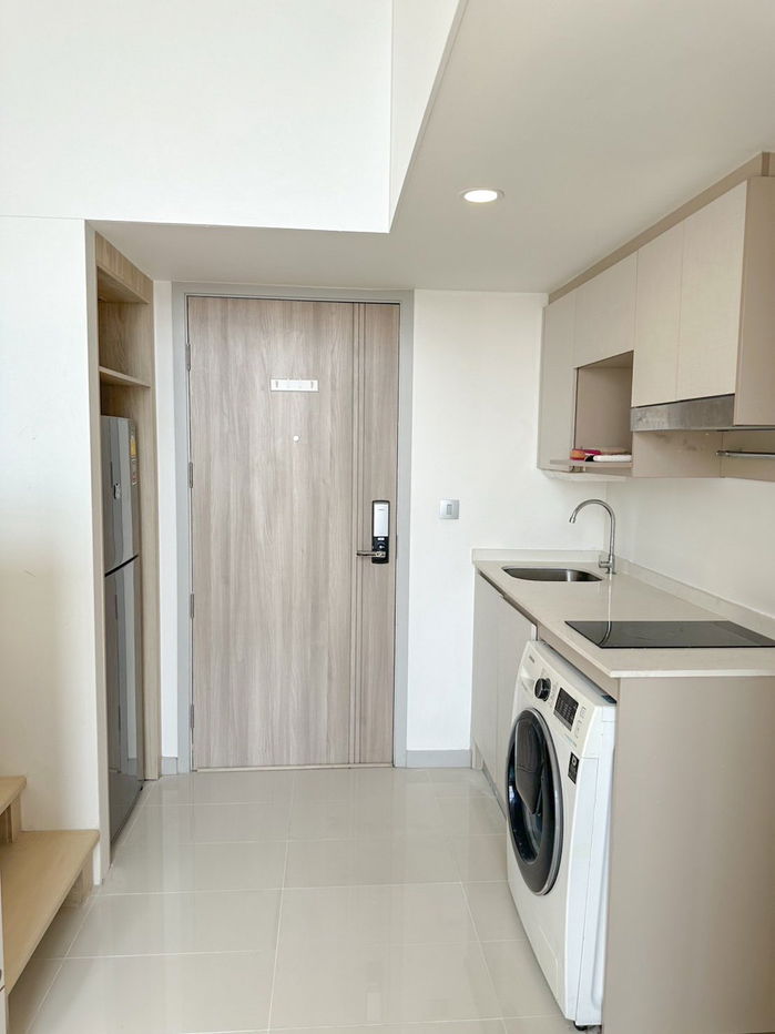 picture SALE🧡 KnightsBridge Prime Sathorn  - KC074 - 4/12