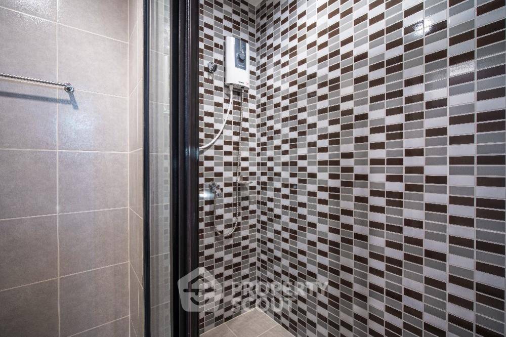 picture 1-BR Condo at The Base Phetkasem near MRT Phetkasem 48 (ID 666211) - 8/13