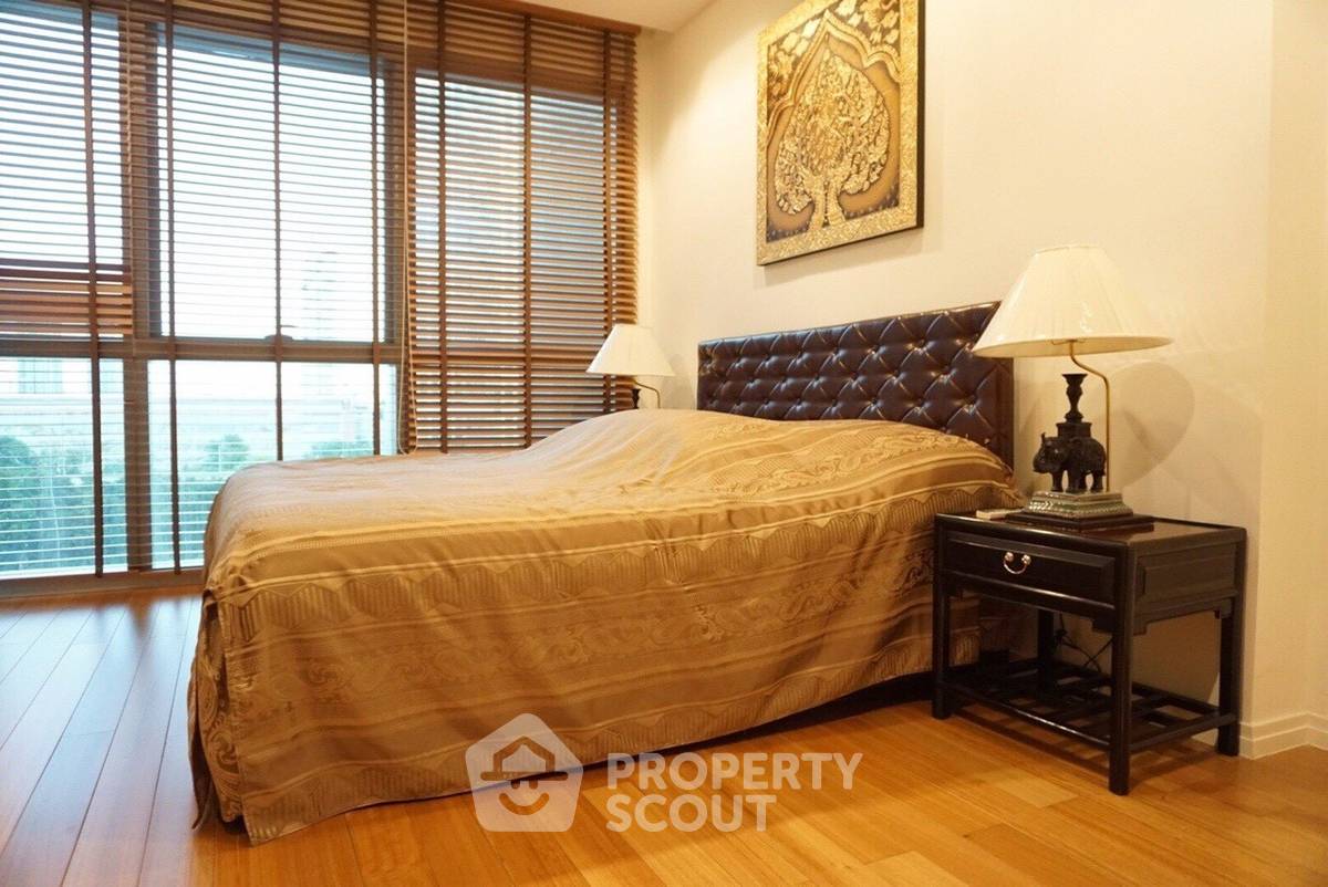 รูป คอนโด 2-ห้องนอน ที่ เดอะ ริเวอร์ คอนโดมิเนียม ใกล้ BTS สะพานตากสิน (ID 515688) - รูปที่ 2/7