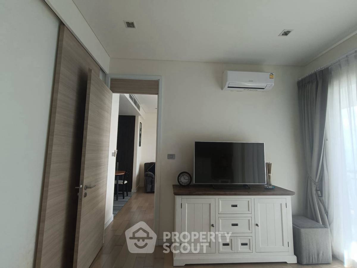 รูป คอนโด 1-ห้องนอน ที่ รีเฟล็คชั่น จอมเทียน บีช พัทยา ใกล้ เมืองพัทยา (ID 2283873) - รูปที่ 9/18