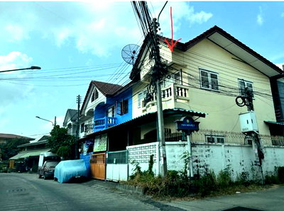 TOWN HOUSE 17 Sq.w. Muang Chon Buri Chonburi for 2.5M
