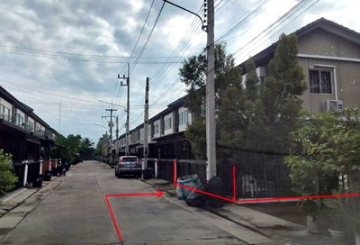 ทาวน์โฮม  นาป่า ชลบุรี : ทาวน์เฮ้าส์ สำหรับขาย ทาวน์เฮ้าส์ เมืองชลบุรี