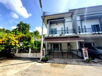 ทาวน์โฮม อมตะซิตี้ : ทาวน์เฮ้าส์, 48 ตร.วา, ทาวน์เฮ้าส์ ชาญสมร ฮิลล์ ศรีราชา-ชลบุรี, ศรีราชา, ชลบุรี, 2.7M