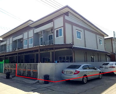 TOWN HOUSE 22 Sq.w. Muang Chon Buri Chonburi for 2.4M