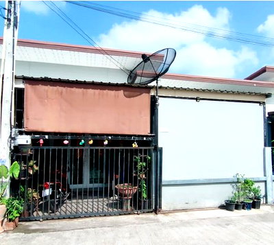 ทาวน์โฮม บางละมุง ชลบุรี : ทาวน์เฮ้าส์ สำหรับขาย ทาวน์เฮ้าส์ เดอะที วิลเลจ บางละมุง-ชลบุรี