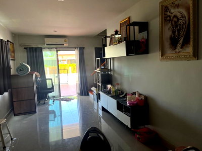 TOWN HOUSE 20 Sq.w. Muang Chon Buri Chonburi for 2.4M