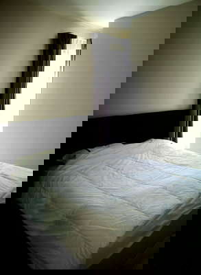 ขายคอนโด : ห้องสวย ชั้นสูง ราคาดีมาก ใกล้รถไฟฟ้า เดินทางสะดวก | Code DS2177 Line @Dstay