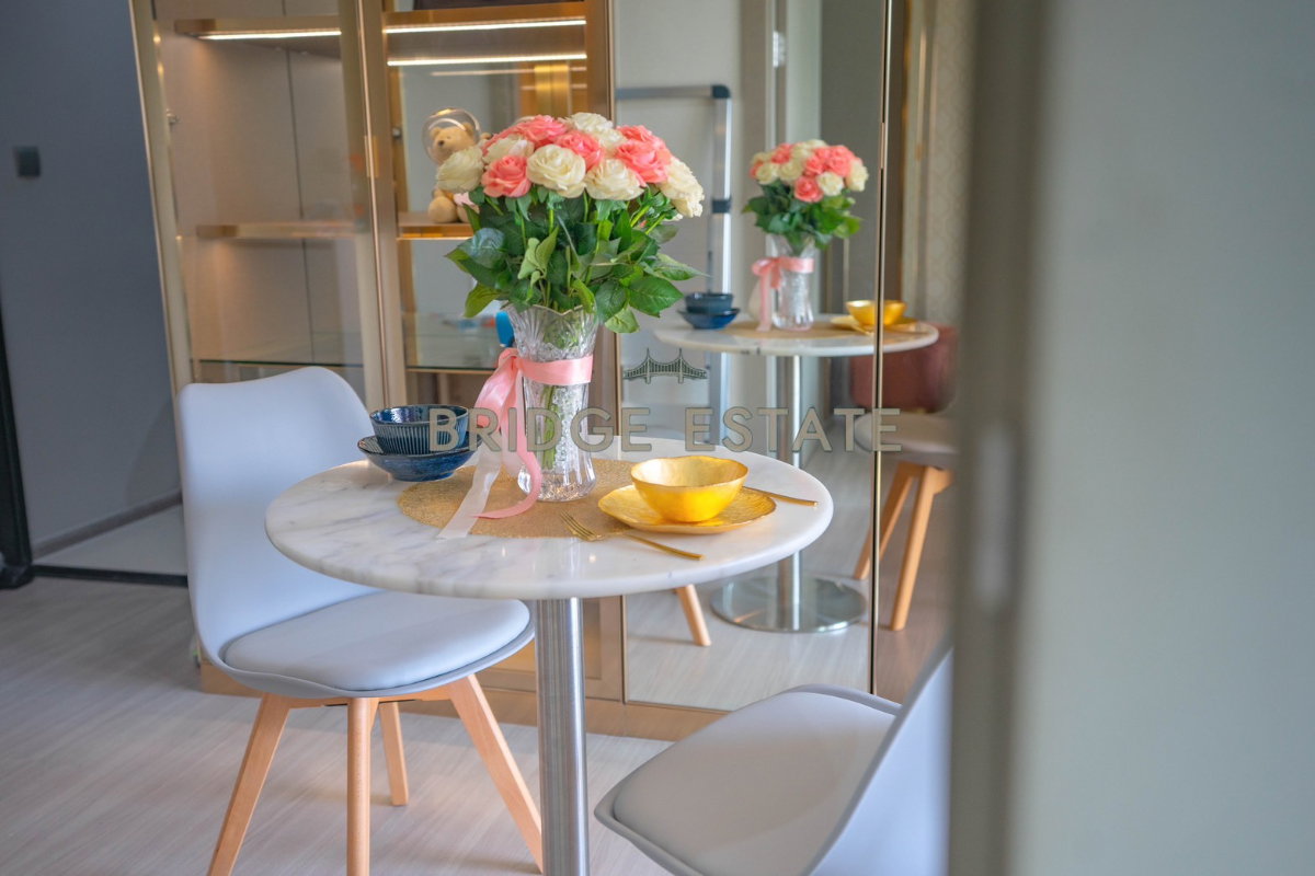 รูป [24,000.-] ให้เช่า Life อโศก-พระราม 9 ชั้น 43 วิวสวย 1 นอนพลัส 35 ตรม. แต่งครบ - รูปที่ 2/6