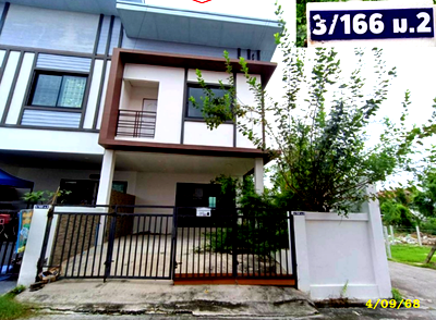 ทาวน์เฮ้าส์ 24.7 ตร.วา ศรีราชา ชลบุรี 2.6M