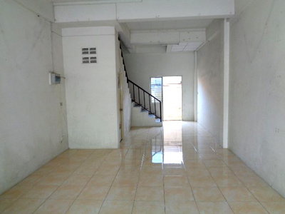 Shophouses for sale Ban Bung Chonburi : SHOP_HOUSE for sale อาคารพาณิชย์ จักรไพศาล12 บ้านบึง-ชลบุรี