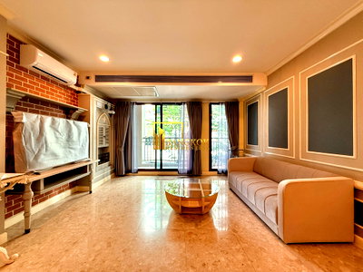 คอนโดให้เช่า : The Crest Ruamrudee | Renovated 2 Bed Condo in Phloenchit - BR60871CD