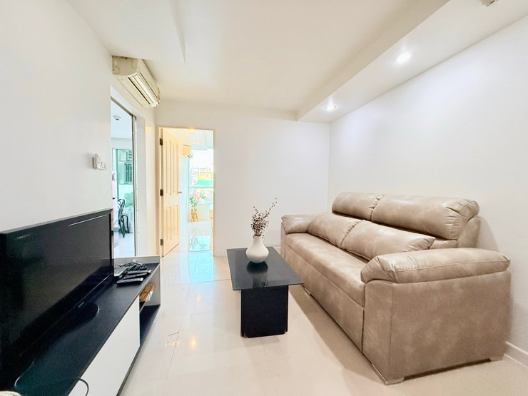 รูป [Owner-Posted] ขายด่วน! คอนโด Zenith Place Sukhumvit 71 ใกล้ BTS พระโขนง เพียง 400 เมตร รีโนเวทใหม่ ทาสีใหม่ทั้งห้อง - รูปที่ 4/22