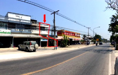 Shophouses for sale Ban Lat Petchburi : SHOP HOUSE 33 Sq.w. Ban Lat Petchburi for 3.5M