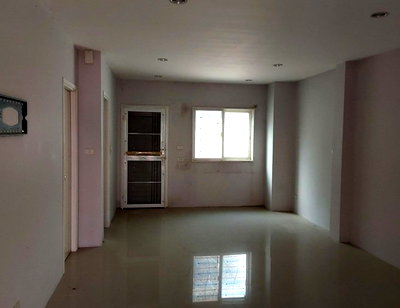 TOWN HOUSE 19.3 Sq.w. Bang Khen Bangkok for 3M