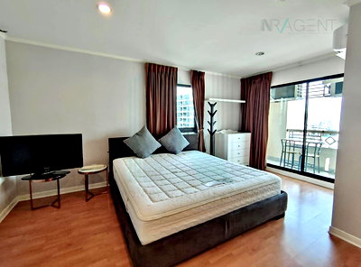 Condos for rent : 🔺 For Rent Condo LUMPINI VILLE PHAHOL-SUTHISARN Building A, Floor 16,2 bed room, Room size 66.00 sqm