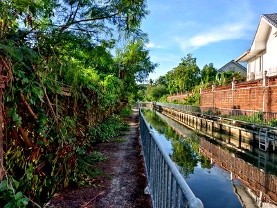 ที่ดิน วิทยาลัยเทคนิคราชสิทธาราม : ขายที่ดินเปล่า 3 ไร่ 133 ตร.ว. ติดถนนบางบอน 4 เขตหนองแขม ติดลัดดารมย์ เพชรเกษม 69