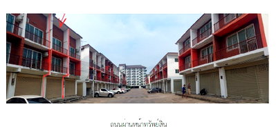 SHOP HOUSE 17 Sq.w. Si Racha Chonburi for 3.4M
