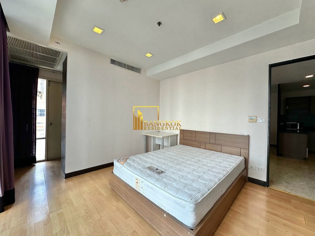 รูป Nusasiri Grand Condo | Rare 3 Bedroom Property Next to Ekkamai BTS - BR5115CD - รูปที่ 12/30