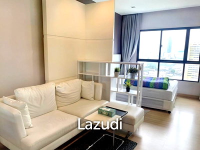Condos for sale : Studio 30 SQ.M Urbano Absolute Sathon-Taksin
