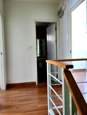 TOWN HOUSE 24.2 Sq.w. Muang Pathum Thani Pathumthani for 2.4M