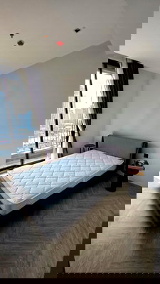 ขายคอนโด :  ห้องสวย พื้นที่เยอะ ชั้นสูง วิวไม่บล็อค ราคาดีมาก  | Code DS1760 Line : @Dstay