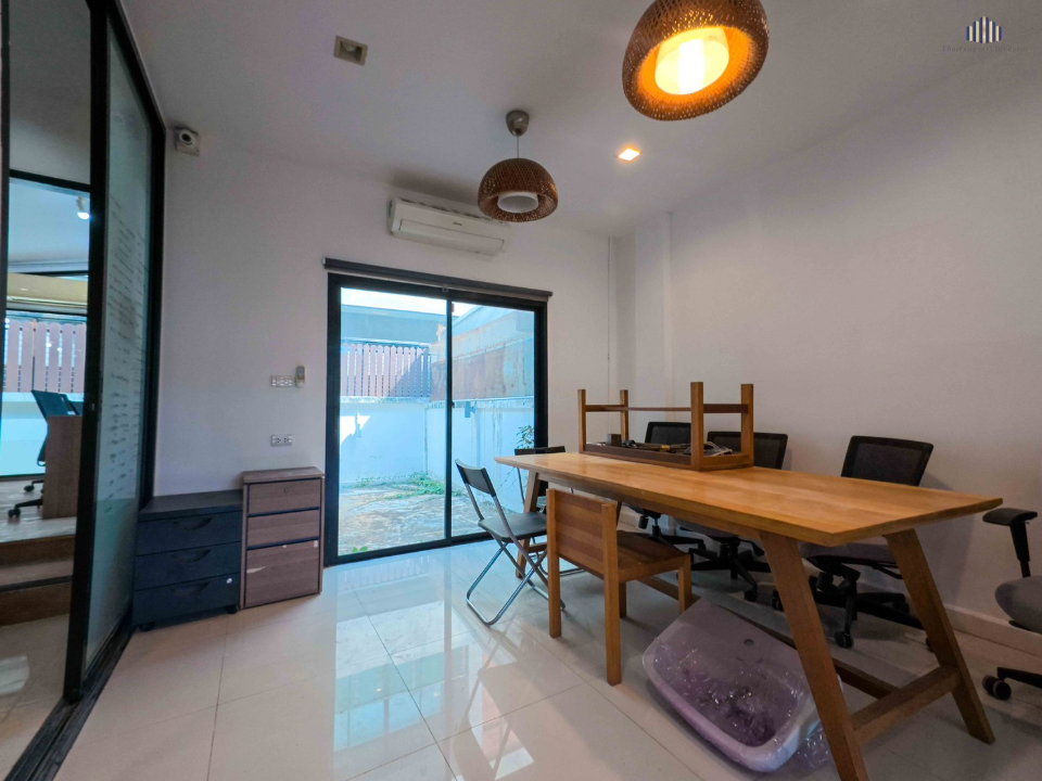 รูป ห้ามพลาด Home Office !! ขายถูกโฮมออฟฟิศขนาด 50 ตร.ว ใช้สอย 147.55 ตร.ม ทำเลเชื่อมต่อลาดพร้าวเลียบด่วนรามอินทราเหมาะธุรกิจและอาศัย !! | #TPI-2850 - รูปที่ 7/19