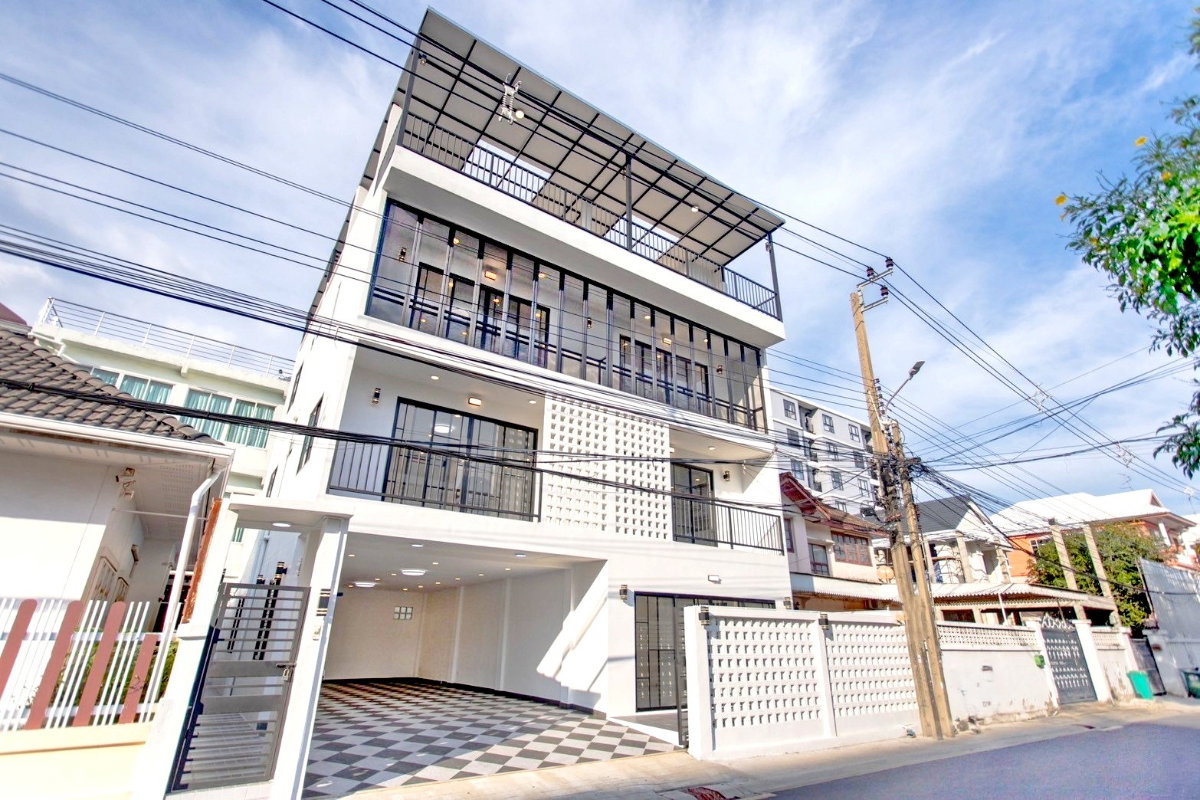 picture CB081, Home Office for sale 4 Br, Huaikhwang. - 2/37