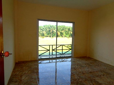 SHOP HOUSE 19 Sq.w. Prasaeng Surat Thani for 1.4M