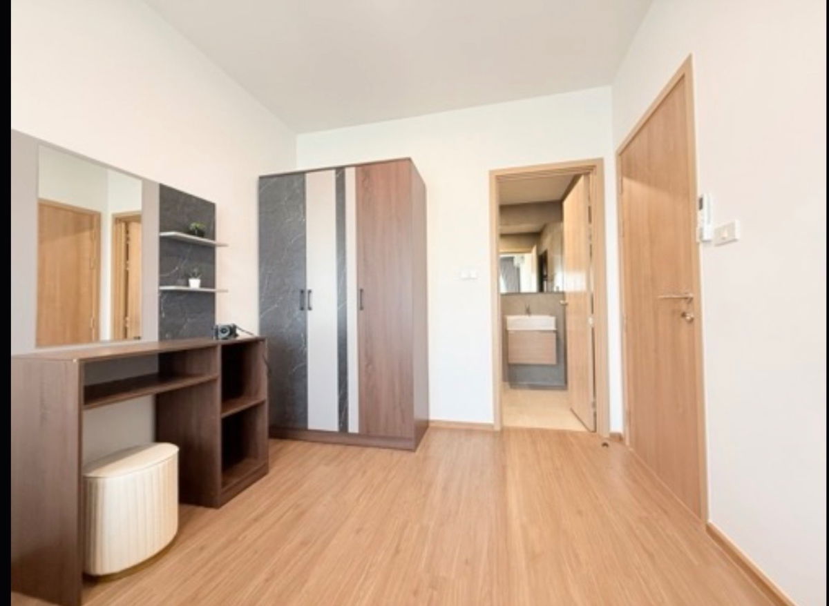 picture Condo for Rent: The Livin Phetkasem - 3/9