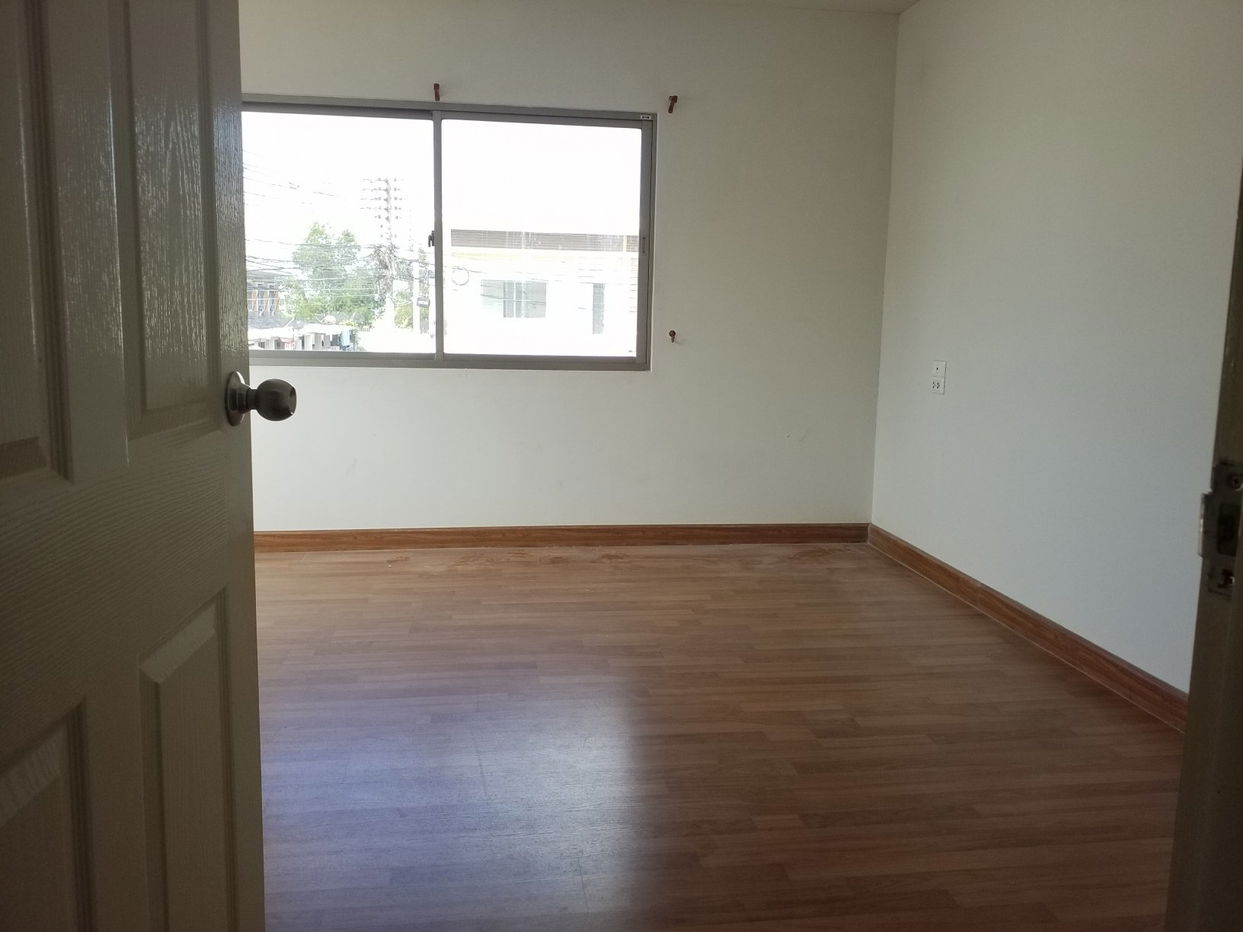 picture TOWN_HOUSE for sale ทาวน์เฮ้าส์ แฟมิลี่ซิตี้ พานทอง พานทอง-ชลบุรี - 10/17