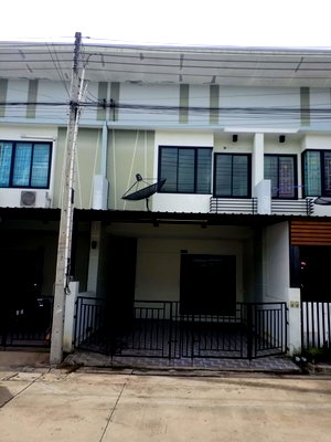 ทาวน์โฮม บ่อวิน : ทาวน์เฮ้าส์ สำหรับขาย ทาวน์เฮ้าส์ เอ มัสท์ (บ่อวิน) ศรีราชา-ชลบุรี