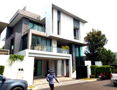 HOME 70 Sq.w. Lat Phrao Bangkok for 35.2M