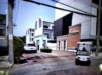 TOWN HOUSE 28 Sq.w. Bang Kapi Bangkok for 7M