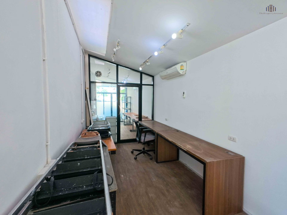 รูป ห้ามพลาด Home Office !! ขายถูกโฮมออฟฟิศขนาด 50 ตร.ว ใช้สอย 147.55 ตร.ม ทำเลเชื่อมต่อลาดพร้าวเลียบด่วนรามอินทราเหมาะธุรกิจและอาศัย !! | #TPI-2850 - รูปที่ 10/19