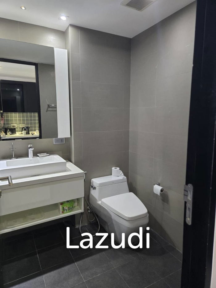 picture Studio Condo with private Rooftop Terrace and Jacuzzi Near Patong Beach - 10/19