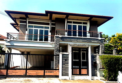 บ้านเดี่ยว ม.เอเชียอาคเนย์ : บ้านเดี่ยว สำหรับขาย บ้านเดี่ยว เดอะรอยัล กรีนพาร์ค กาญจนาภิเษก ภาษีเจริญ