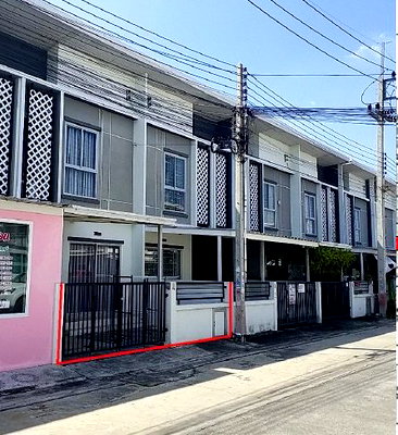 TOWN HOUSE 18 Sq.w. Phan Thong Chonburi for 1.8M
