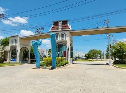 TOWN HOUSE 17.6 Sq.w. Khlong Luang Pathumthani for 2.5M