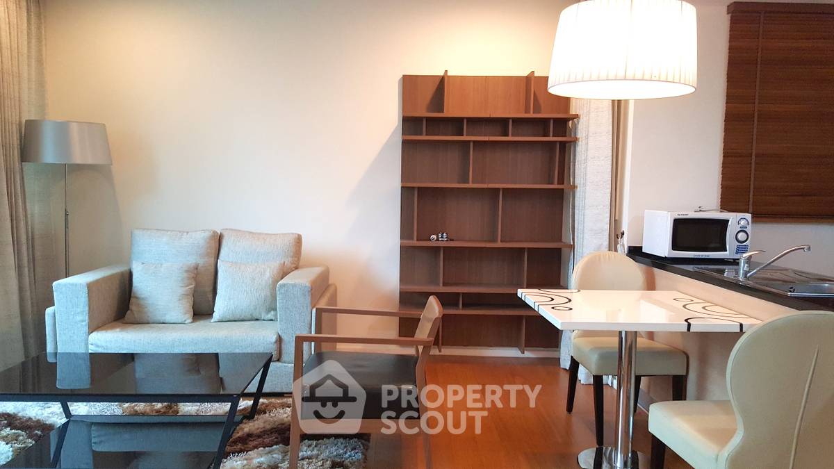 รูป คอนโด 1-ห้องนอน ที่ วินด์ สุขุมวิท 23 ใกล้ BTS อโศก (ID 883918) - รูปที่ 14/17