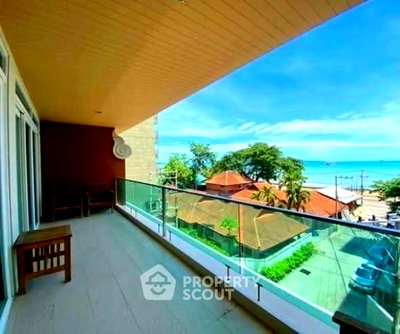Condos for sale : 2-BR Condo 134 Sqm For Sale At Wyndham Jomtien Pattaya (ID 2698551)