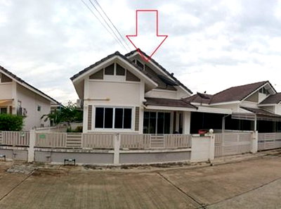 บ้านเดี่ยว นิคมอมตะนคร : บ้านแฝด สำหรับขาย บ้านแฝด บ้านอยู่สบาย ริมอ่างเก็บน้ำอมตะ (เฟส 2) พานทอง-ชลบุรี