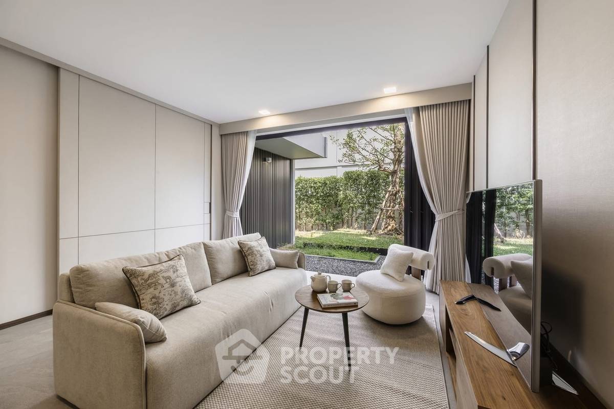 รูป บ้าน 4-ห้องนอน ที่ วีเว่ กรุงเทพกรีฑา ใกล้ กรุงเทพกรีฑา (ID 2693094) - รูปที่ 2/8